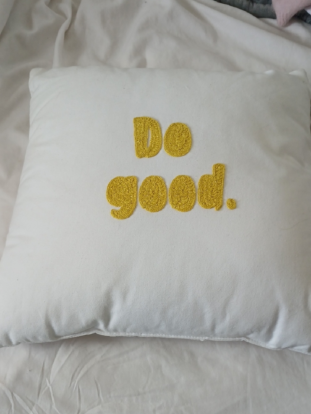 White Throw Pillow with Yellow "Do Good" Embroidery EUC